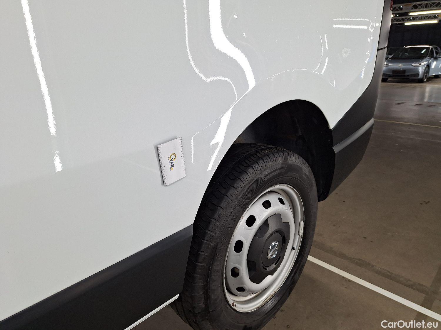  Nissan  NV300 Nissan, _NV 300 '16, Nissan  L2H1 2.0 dCi 120 Acenta 2.9T 4d #21