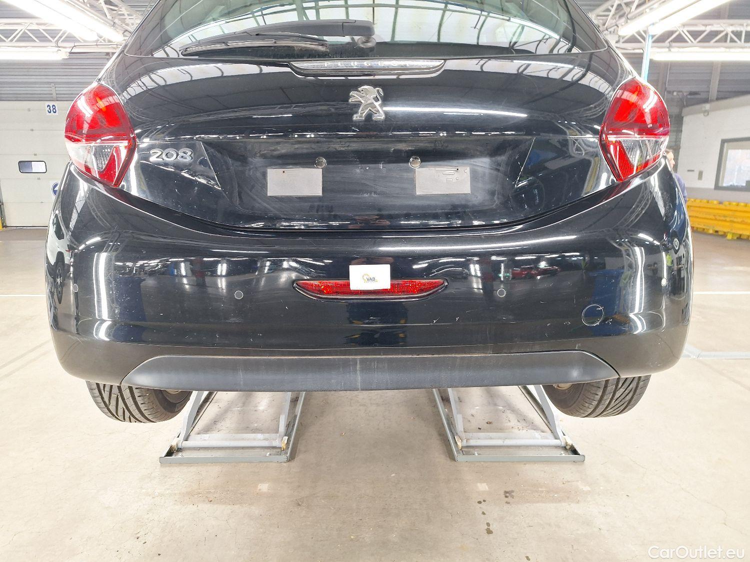  Peugeot  208 Peugeot,  '11, Peugeot  1.2 PureTech 81kW S/S Auto Allure 5d #43