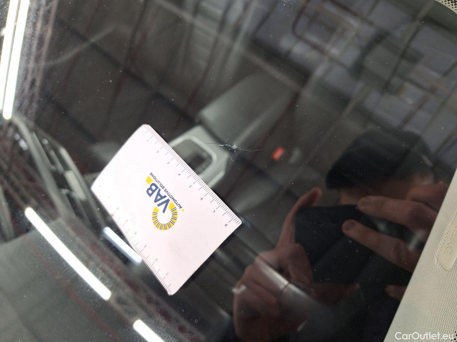  Bmw  Serie 3 BMW, 3-serie Touring '18, BMW 3 Reeks Touring 318dA (100 kW) 5d #2