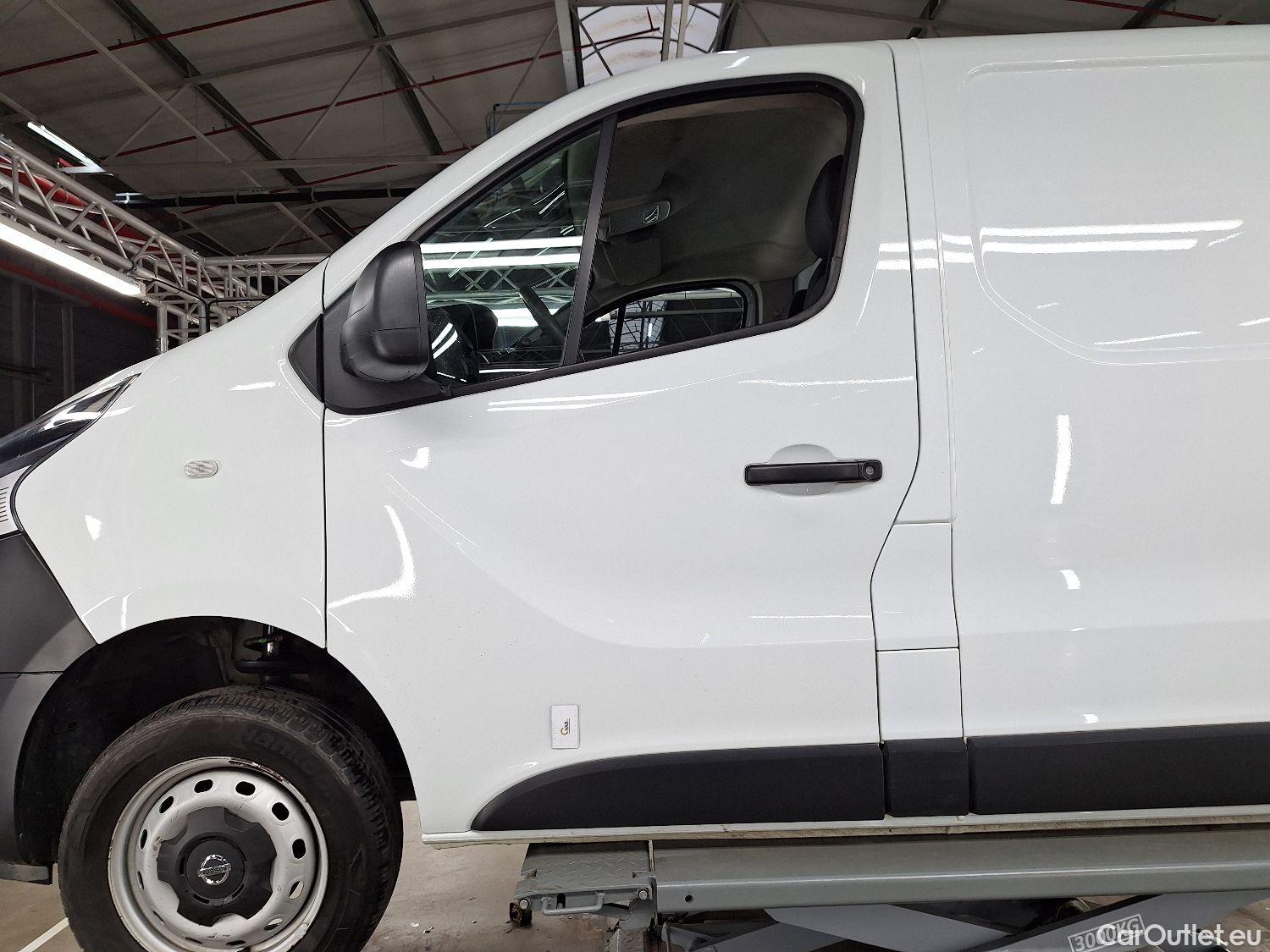  Nissan  NV300 Nissan, _NV 300 '16, Nissan  L2H1 2.0 dCi 120 Acenta 2.9T 4d #22