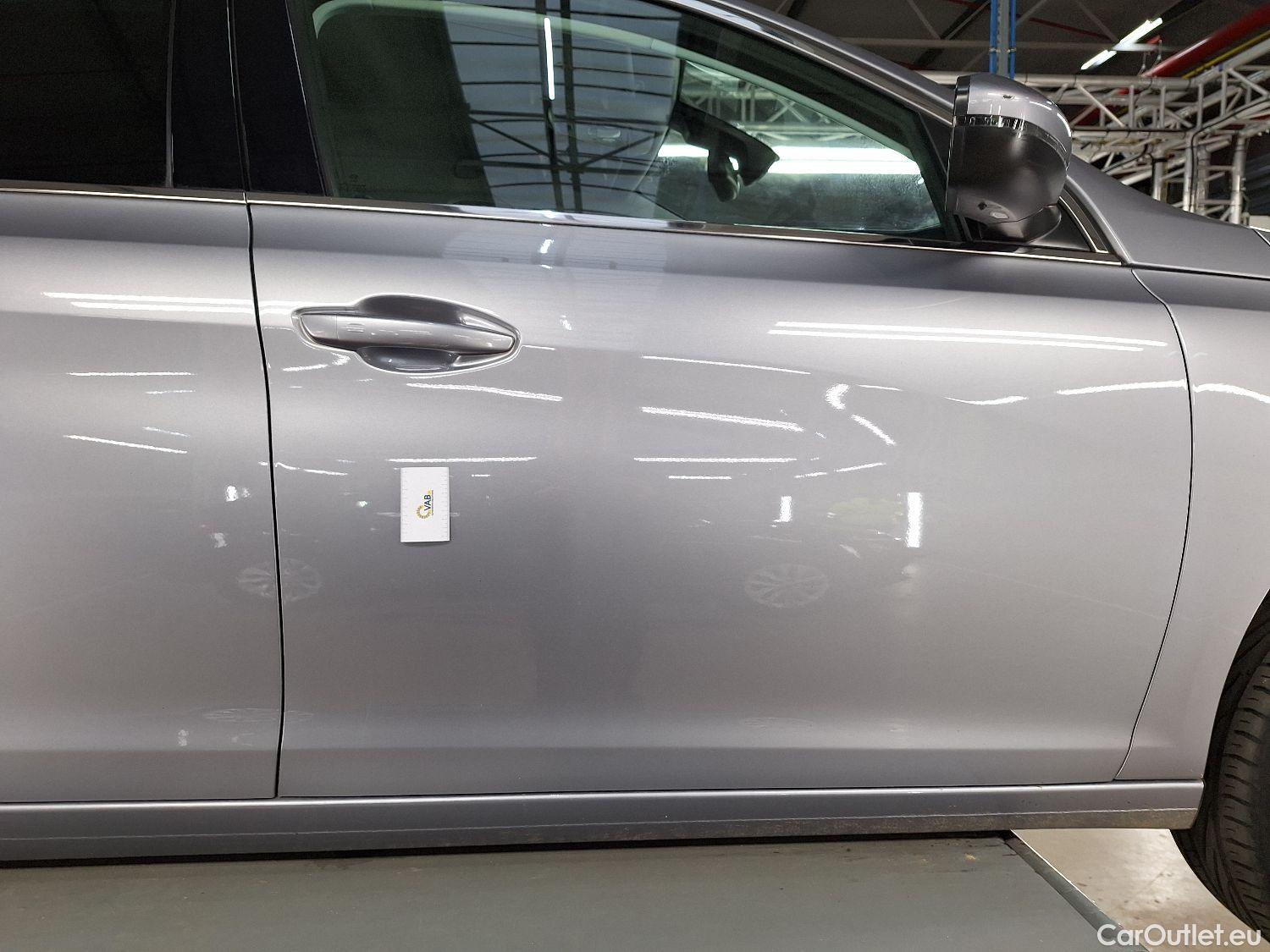  Peugeot  308 Peugeot,  SW FL'17, Peugeot  SW 1.5 BlueHDi 130 S&S Allure Pack 5d #21