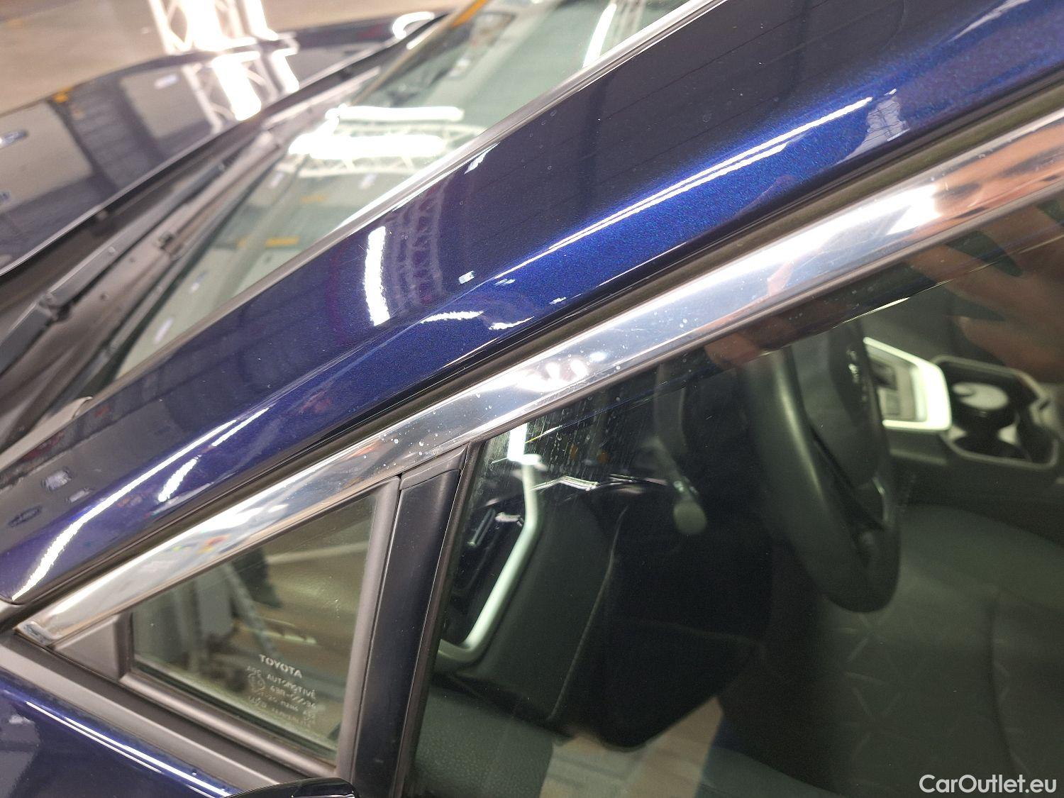  Toyota  RAV4 Toyota,  '18, Toyota  2.5 VVT-i Hybrid Dynamic Plus E-CVT 5d #19