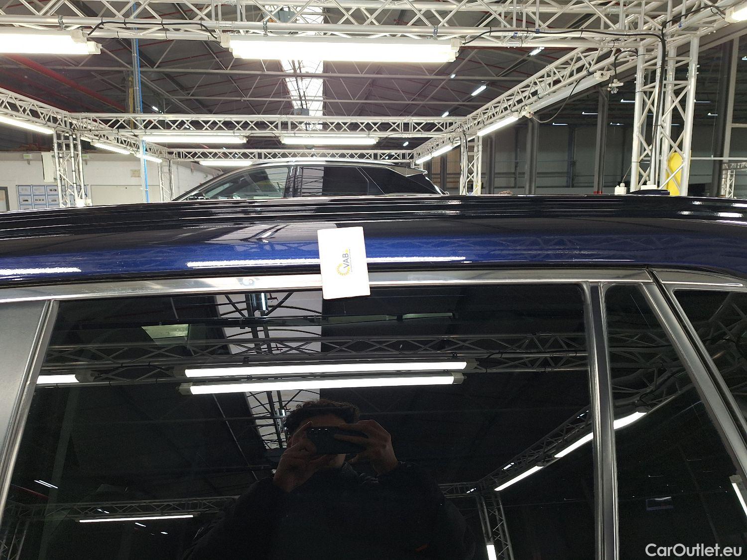  Toyota  RAV4 Toyota,  '18, Toyota  2.5 VVT-i Hybrid Dynamic Plus E-CVT 5d #11