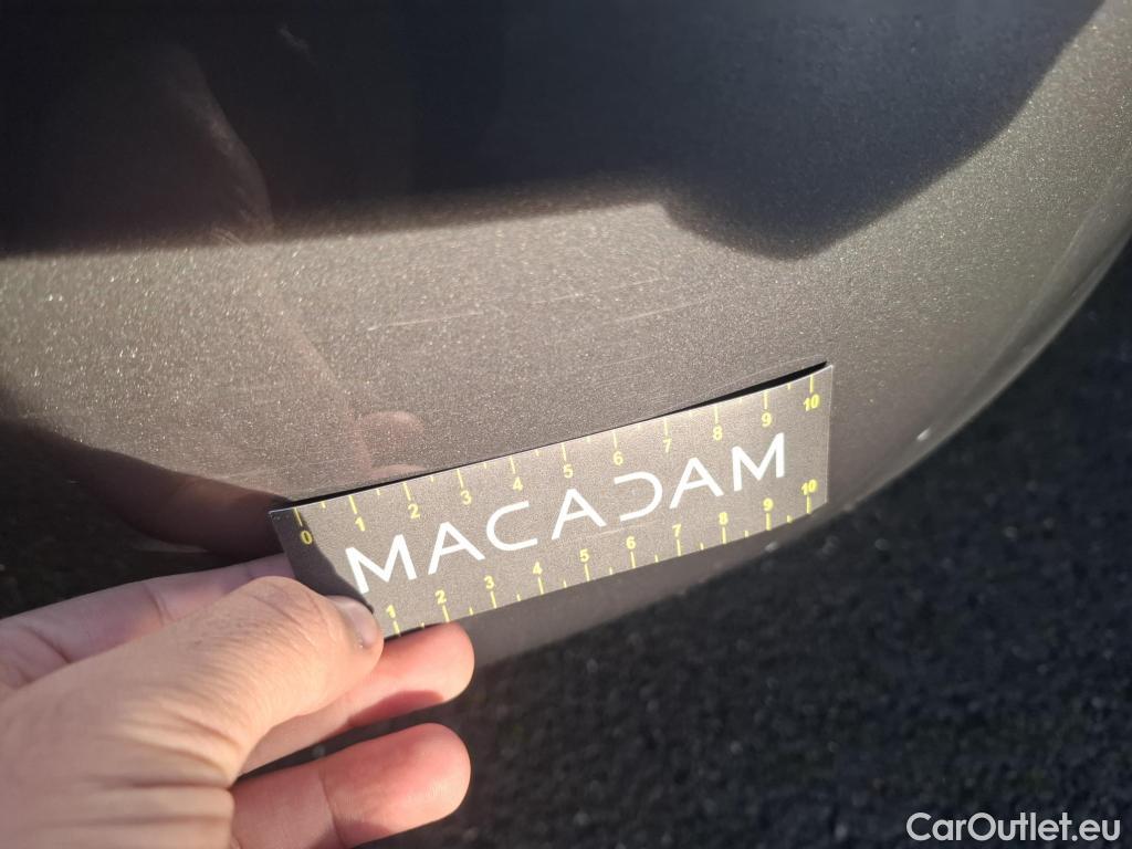  Mercedes  A-Klasse Classe A Compact / 2018 / 5P / Berline A 250 e Business Line 8G-DCT #21