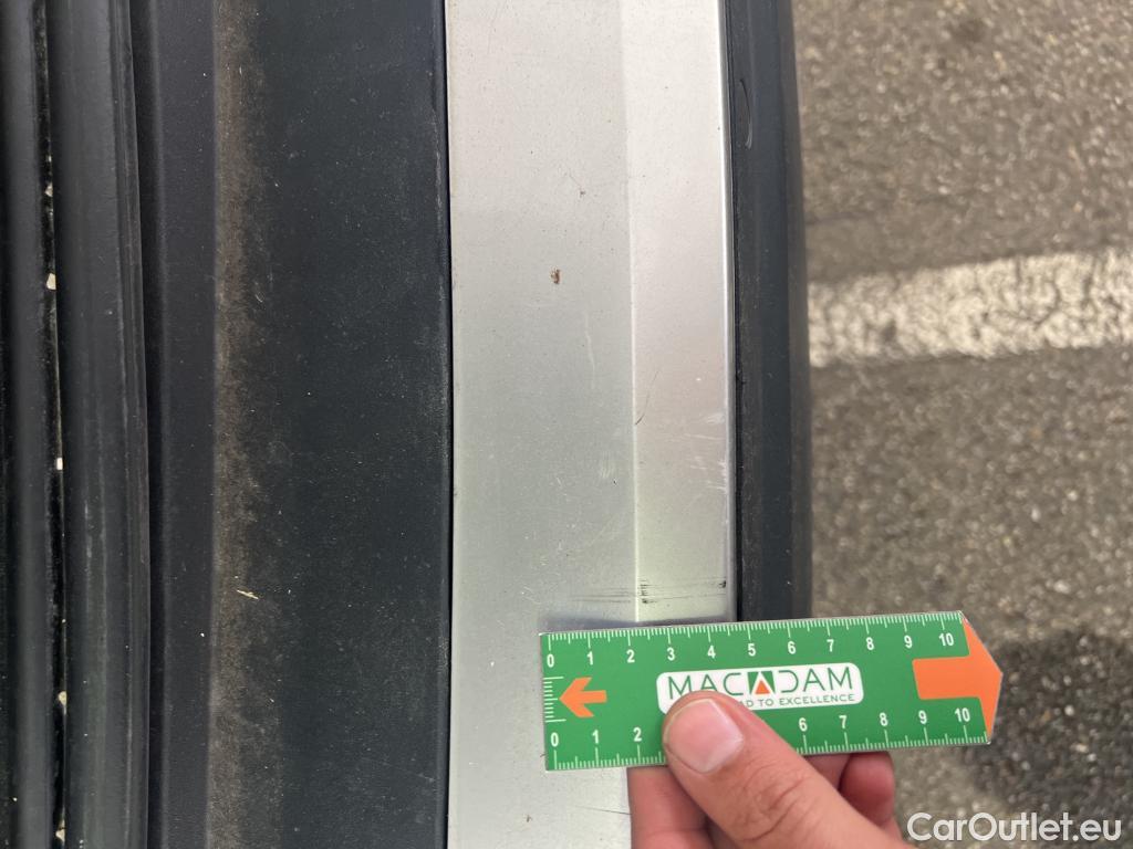  Peugeot  2008 PEUGEOT  / 2019 / 5P / Crossover PureTech 155 S&S EAT8 GT PACK #10