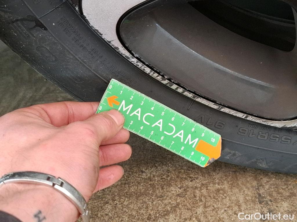  Citroen  C3 CITROEN  Société / 2020 / 5P / Berline BlueHDi 100 S&S BVM6 Feel Nav #26