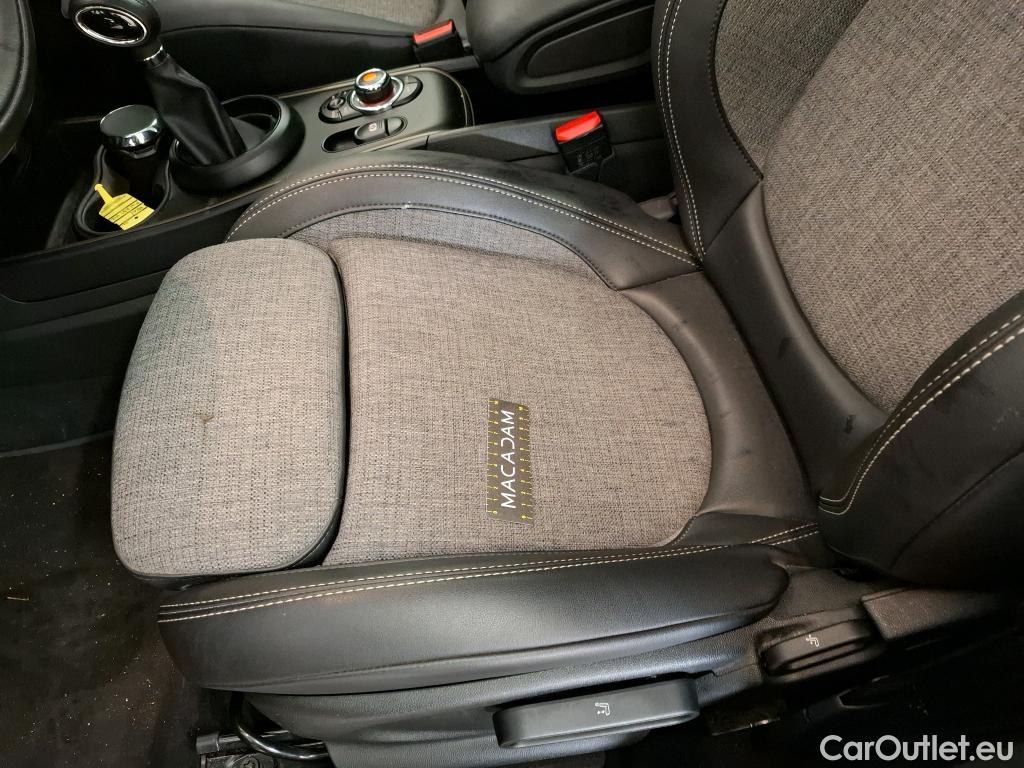  Mini  Countryman MINI  / 2020 / 5P / Crossover Cooper SE ALL4 Busi Design 125+95ch BVA6 #20