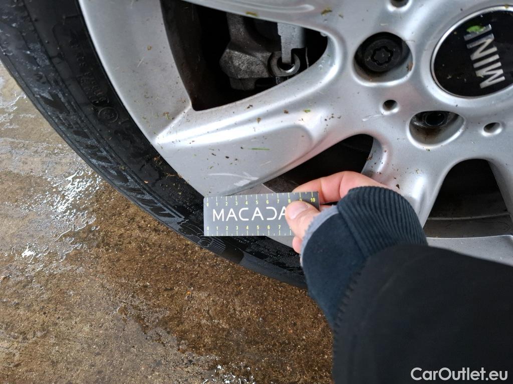  Mini  Countryman MINI  / 2020 / 5P / Crossover Cooper SE ALL4 Busi Design 125+95ch BVA6 #30