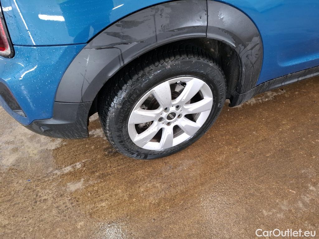  Mini  Countryman MINI  / 2020 / 5P / Crossover Cooper SE ALL4 Busi Design 125+95ch BVA6 #28