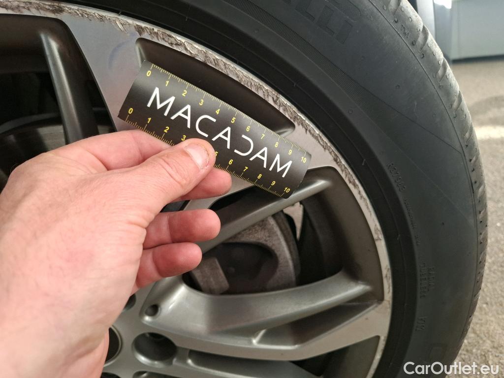  Bmw  X2 BMW  / 2017 / 5P / SUV xDrive25e Business Design BVA6 #4