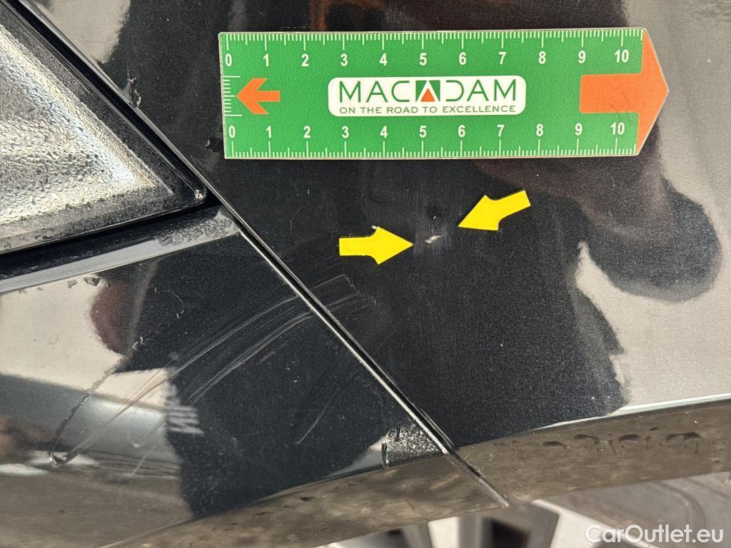  Bmw  Serie 1 BMW Série 1 / 2019 / 5P / Berline 116i Business Design #19