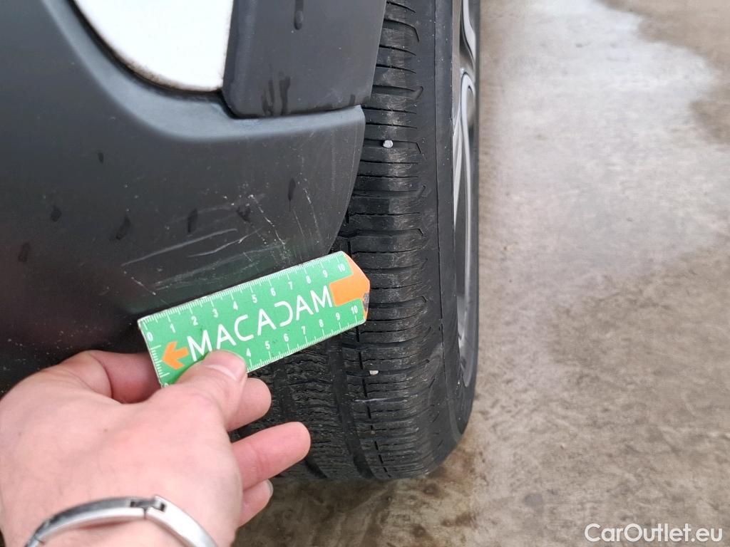  Citroen  C3 CITROEN  Société / 2020 / 5P / Berline BlueHDi 100 S&S BVM6 Feel Nav #42