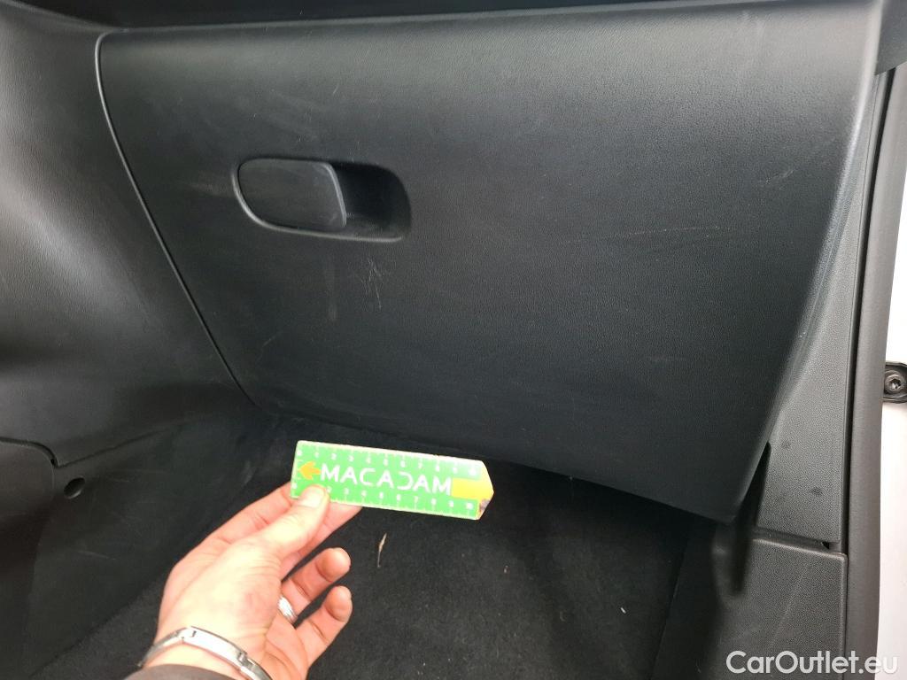  Citroen  C3 CITROEN  Société / 2020 / 5P / Berline BlueHDi 100 S&S BVM6 Feel Nav #7