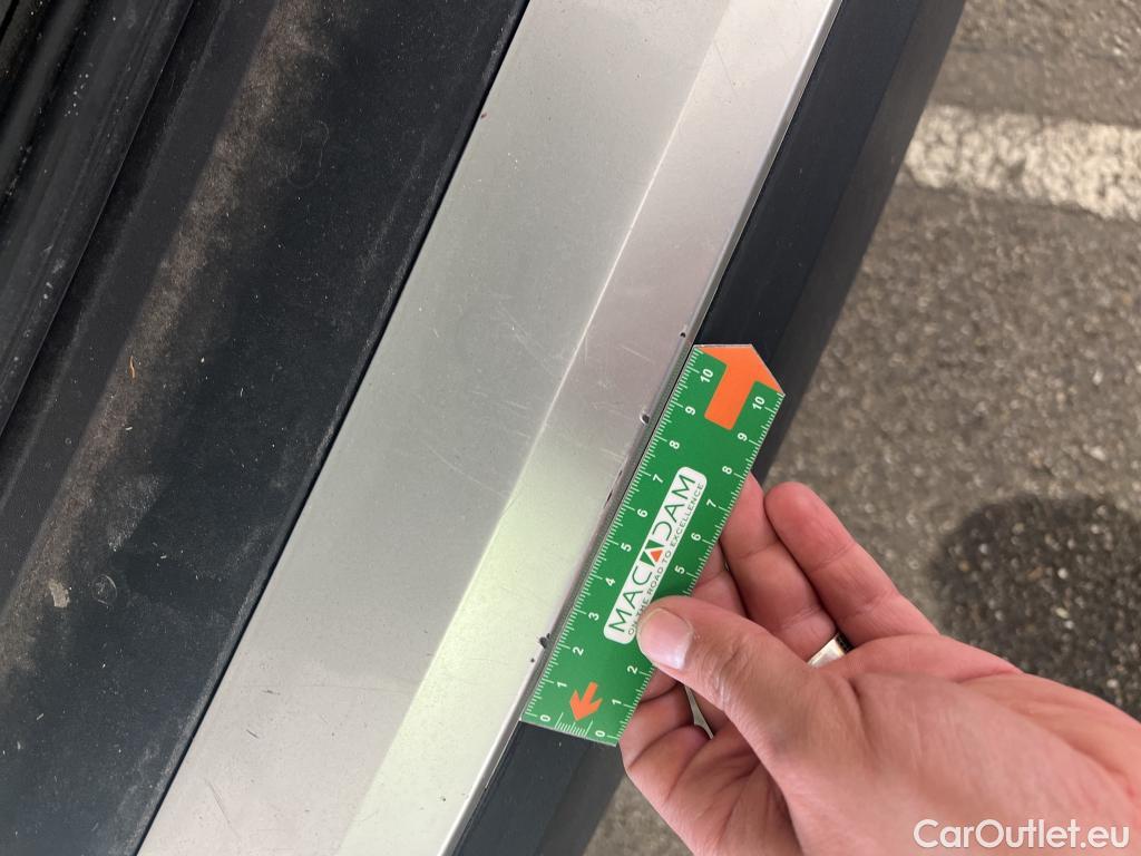  Peugeot  2008 PEUGEOT  / 2019 / 5P / Crossover PureTech 155 S&S EAT8 GT PACK #11