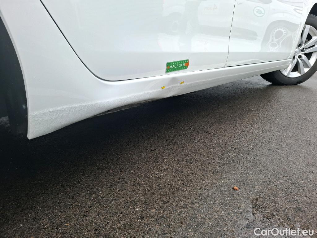  Peugeot  308  Active Pack 1.2 PureTech 110CV BVM6 E6d #1