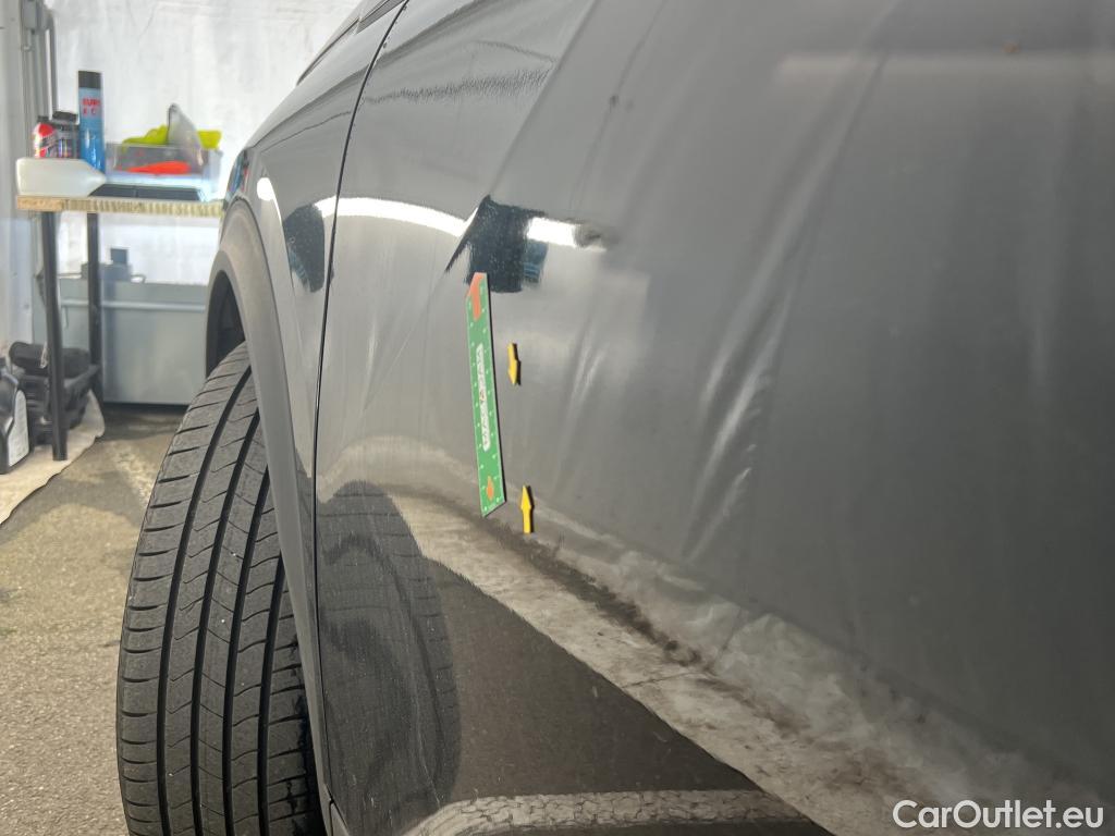  Peugeot  2008 PEUGEOT  / 2019 / 5P / Crossover PureTech 155 S&S EAT8 GT PACK #6