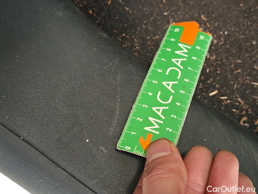  Citroen  C3 CITROEN  Société / 2020 / 5P / Berline BlueHDi 100 S&S BVM6 Feel Nav #4