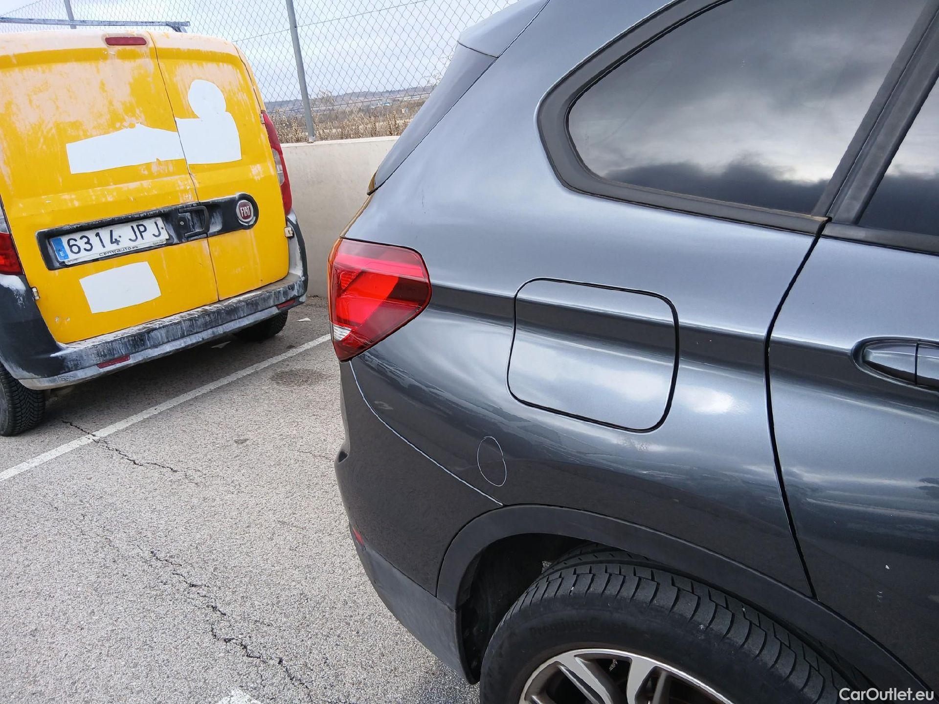  Bmw  X1 BMW  sDrive18i #24