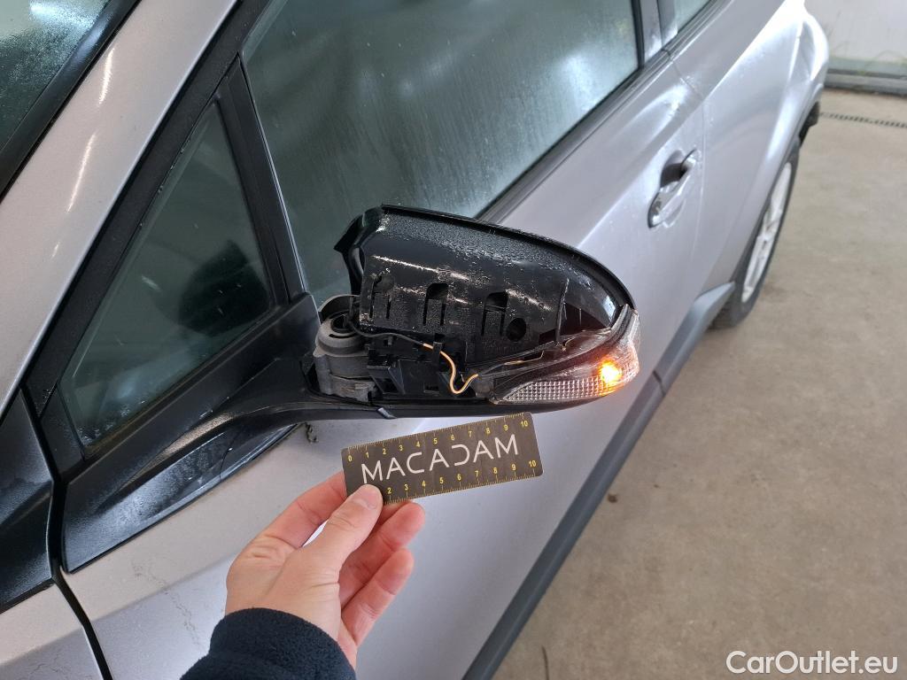  Toyota  C-HR TOYOTA  5p SUV 1.8 HYBRIDE 122 DYNAMIC BUSINESS #48