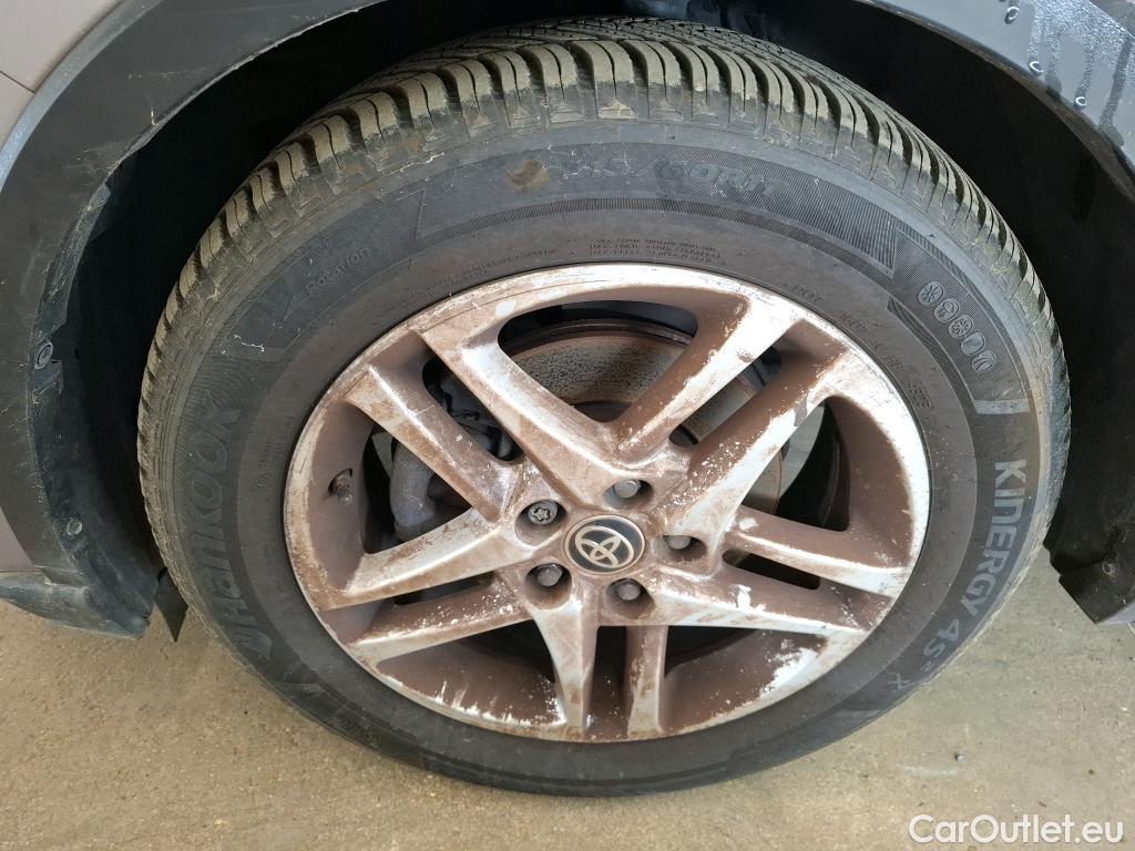  Toyota  C-HR TOYOTA  5p SUV 1.8 HYBRIDE 122 DYNAMIC BUSINESS #18