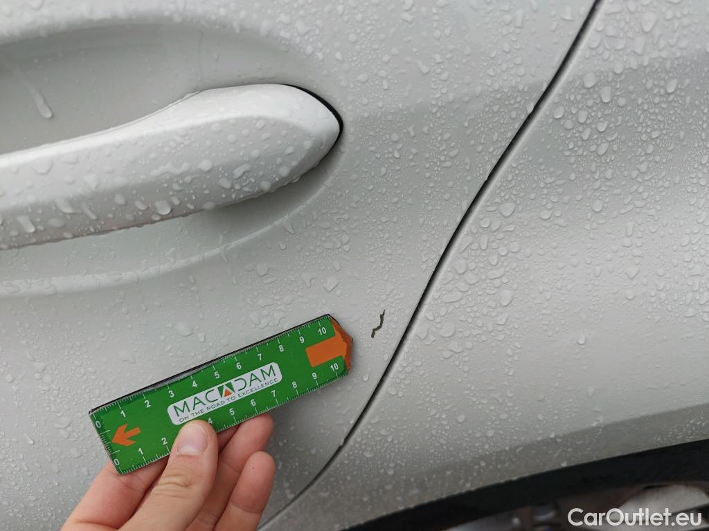  Bmw  Serie 3 BMW  / 2018 / 4P / sedán 320d Auto. #15