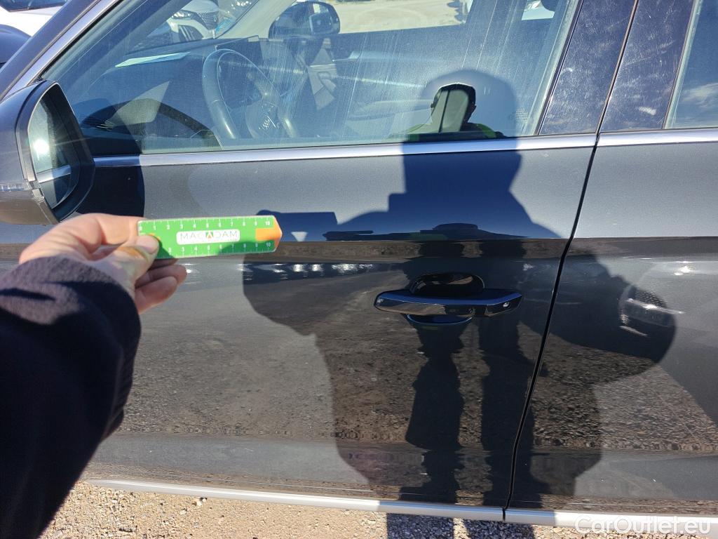  Land Rover  Discovery AUDI Q5 / 2020 / 5P / todoterreno Advanced 35 TDI 120kW S tronic #3