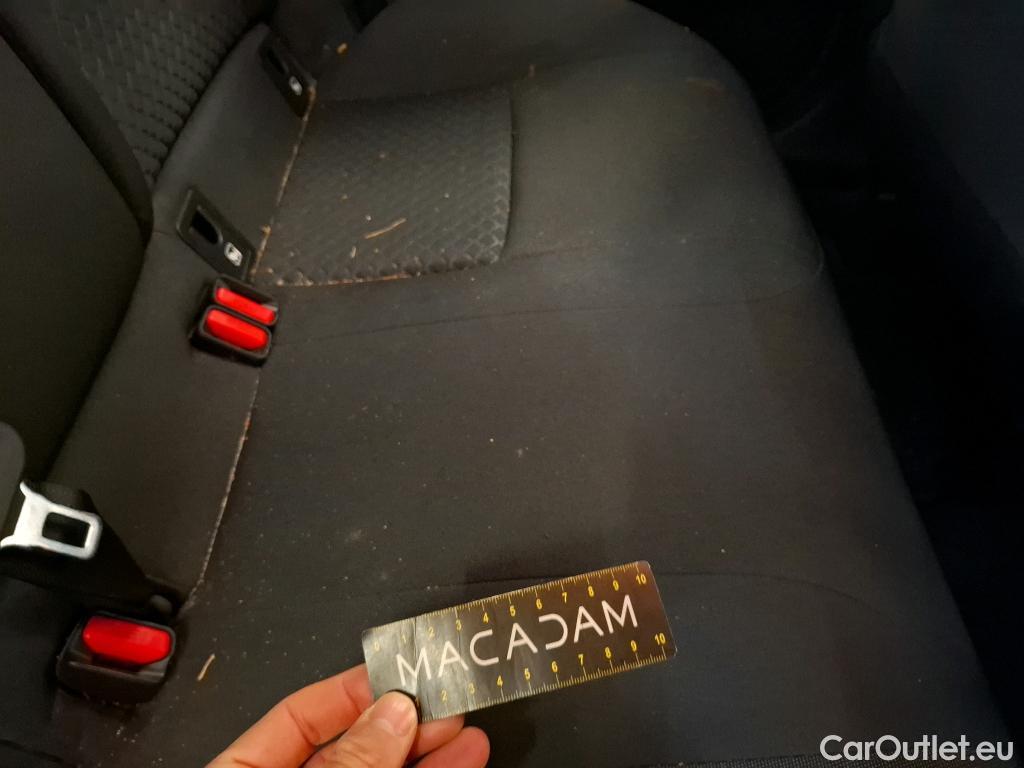  Toyota  C-HR TOYOTA  5p SUV 1.8 HYBRIDE 122 DYNAMIC BUSINESS #54