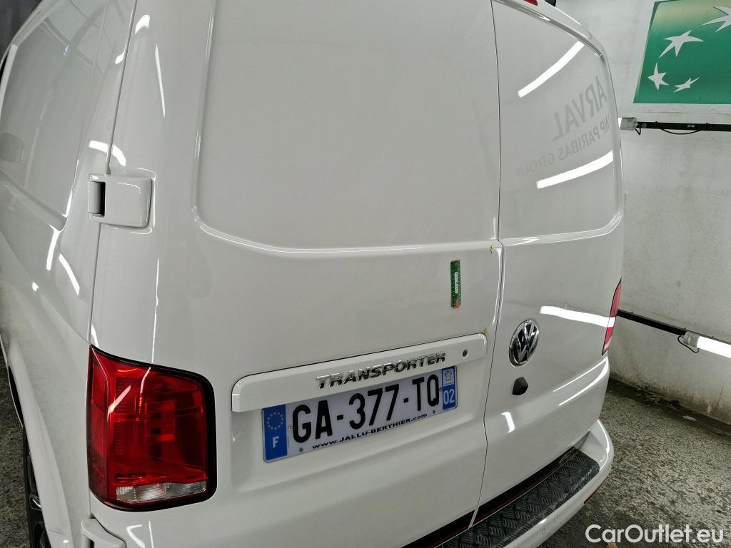  Volkswagen  Transporter VOLKSWAGEN  / 2019 / 4P / Fourgon tôlé 2.0 TDi 198 DSG7 L1H1 Edition #1