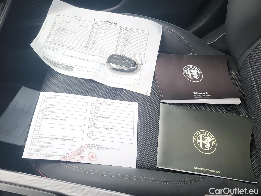  Alfa Romeo  TONALE Alfa Romeo  / 2022 / 5P / todoterreno 1.5 MHEV GASOLINA 130 CV SPRINT FWD #1