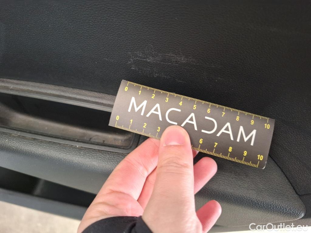  Renault  Clio RENAULT  / 2019 / 5P / Berline Business TCe 90 -21N TVU #4