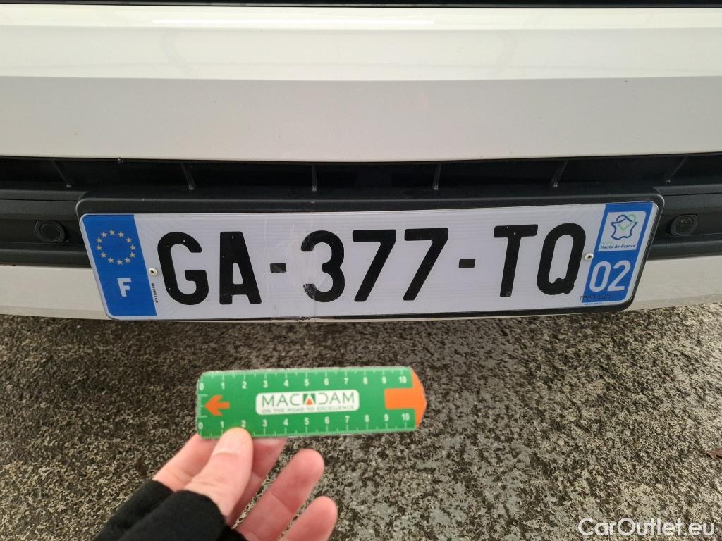  Volkswagen  Transporter VOLKSWAGEN  / 2019 / 4P / Fourgon tôlé 2.0 TDi 198 DSG7 L1H1 Edition #23