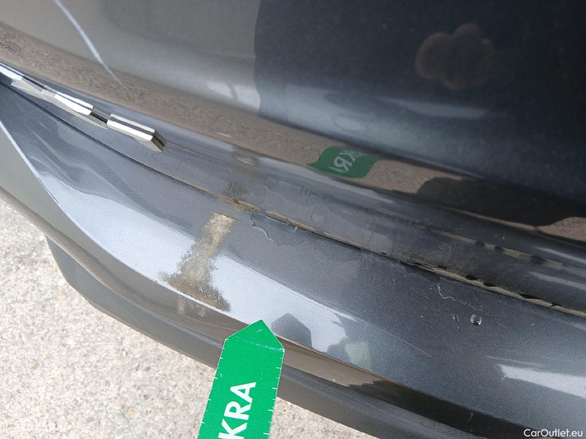  Bmw  X1 BMW  sDrive18i #16