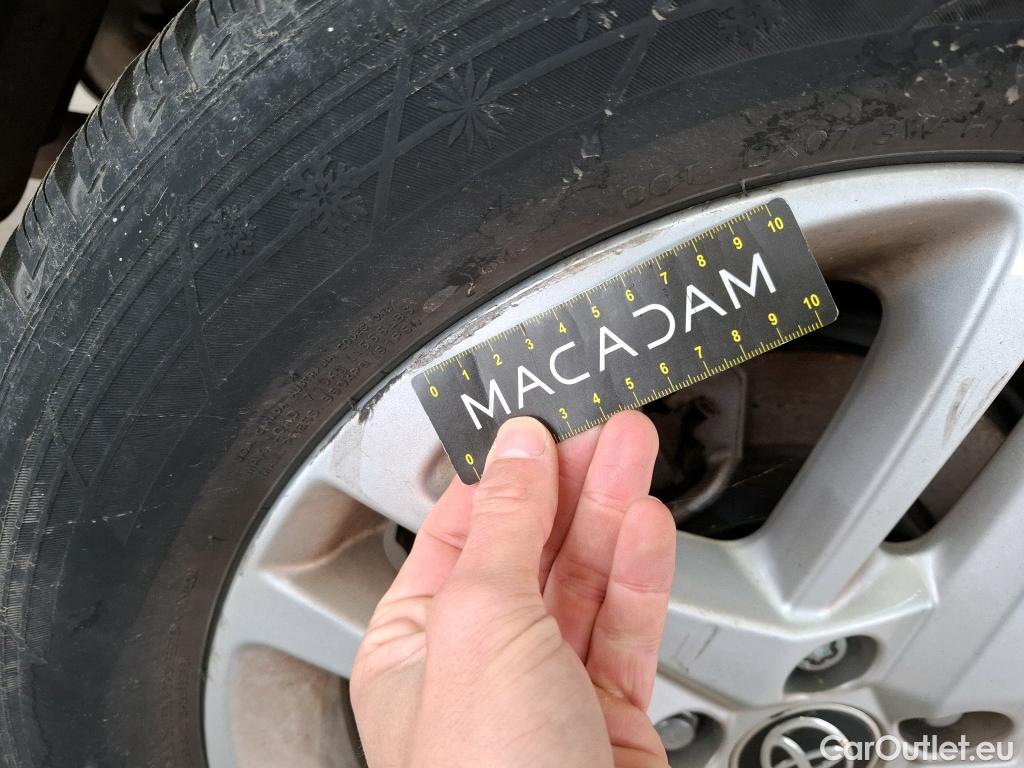  Toyota  C-HR TOYOTA  5p SUV 1.8 HYBRIDE 122 DYNAMIC BUSINESS #24