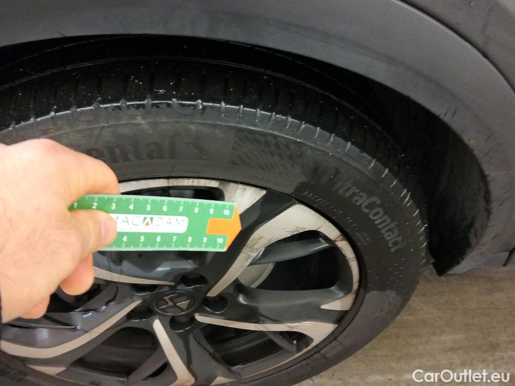  DS  DS7 DS DS 7 Crossback / 2017 / 5P / todoterreno BlueHDi DE 96kW (130CV) Auto. CHIC (AC) #10