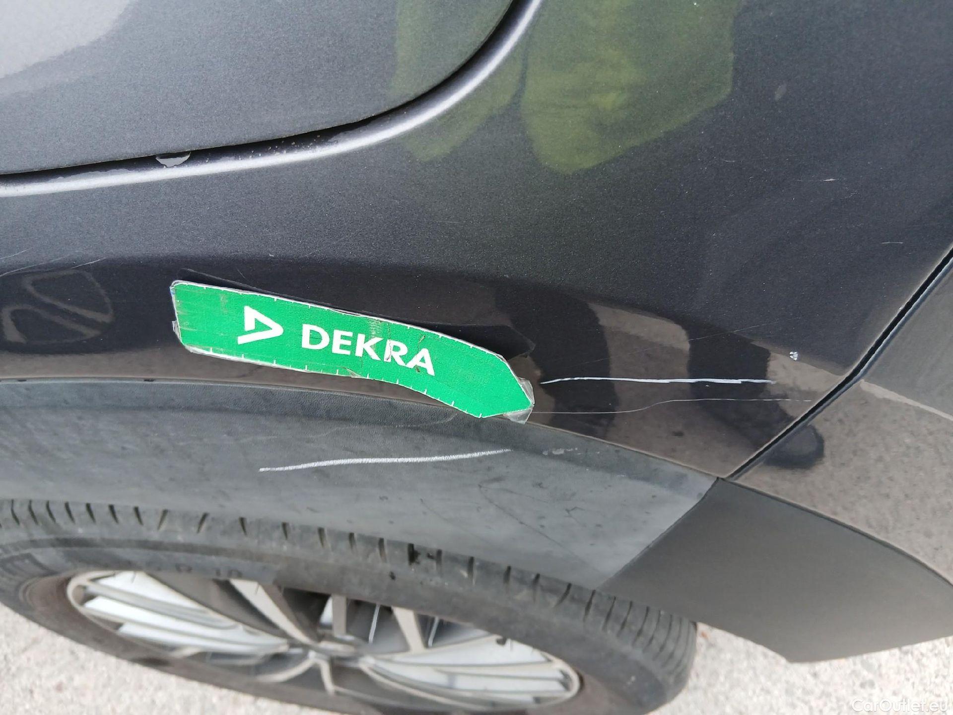  Hyundai  Tucson HYUNDAI  / 2018 / 5P / todoterreno 1.6 CRDI 85kW (116CV) 48V Tecno 4X2 #25