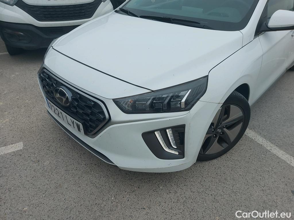  Hyundai   Ioniq HYUNDAI / 2019 / 5P / berlina con portón 1.6 GDI HEV Tecno DCT #5