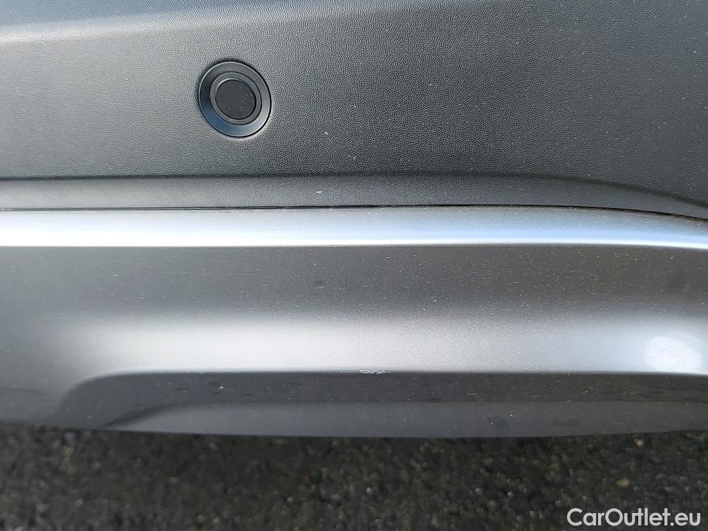  KIA  Sportage KIA  / 2022 / 5P / todoterreno 1.6 T-GDi MHEV 118kW (160CV) Drive 17