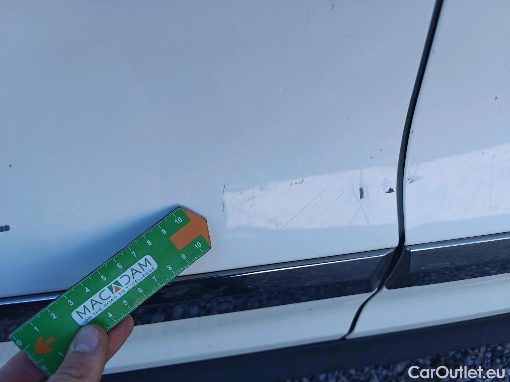  KIA  Niro KIA e- / 2016 / 5P / crossover e- 150kW (204CV) Drive (Long Range) #31