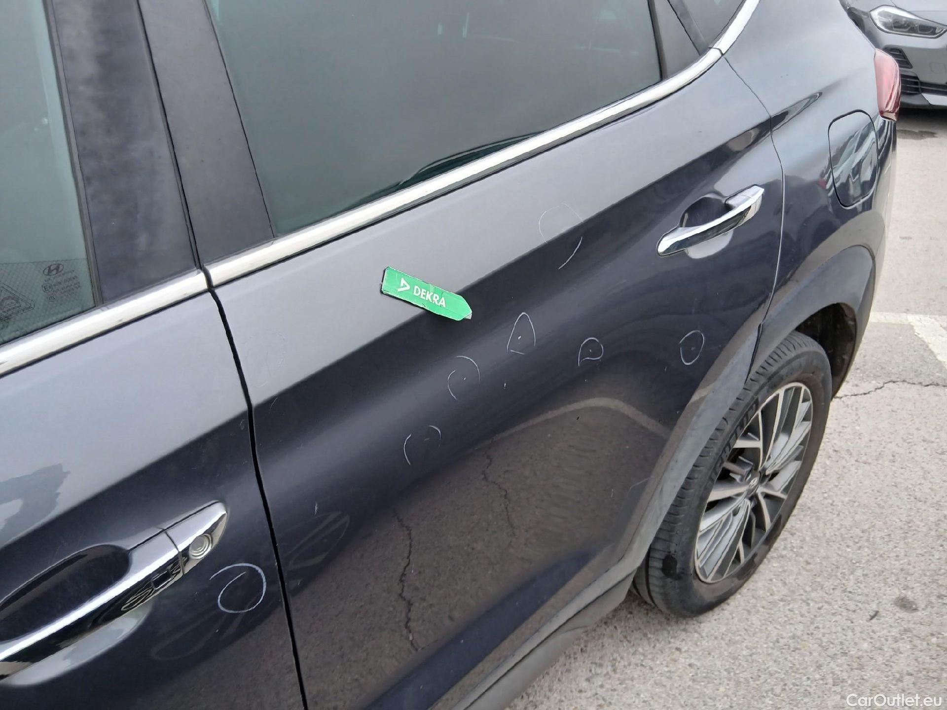  Hyundai  Tucson HYUNDAI  / 2018 / 5P / todoterreno 1.6 CRDI 85kW (116CV) 48V Tecno 4X2 #16