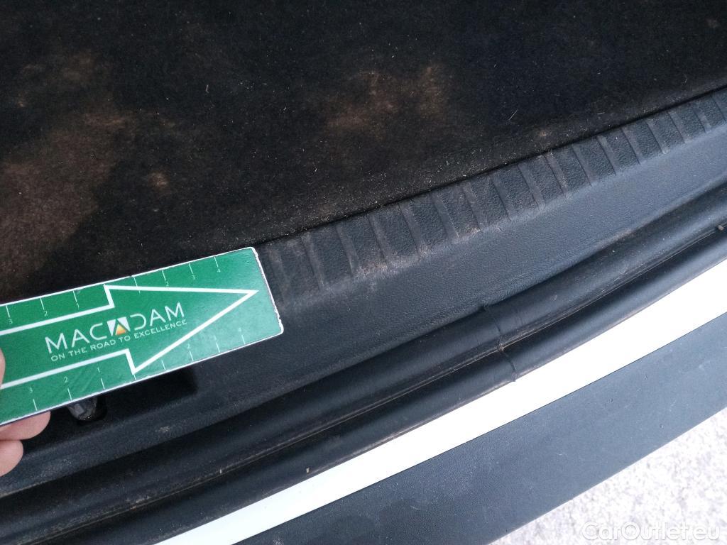  Dacia  Duster DACIA  / 2018 / 5P / todoterreno Comfort Blue dCi 85kW (115CV) 4X4 #7