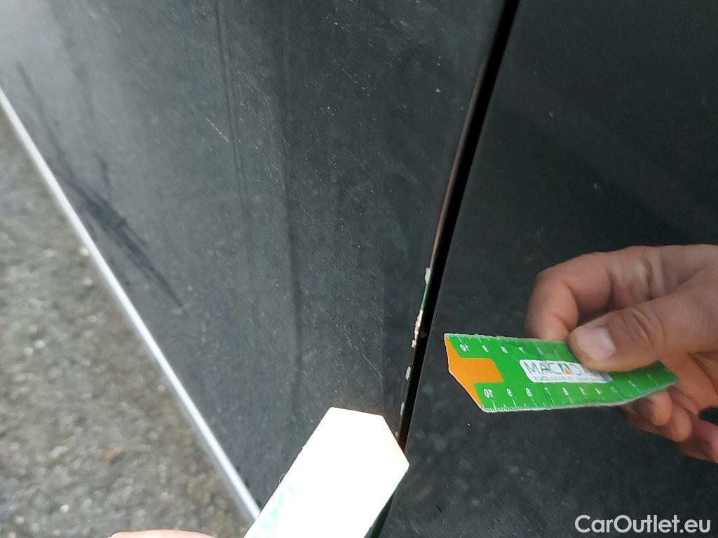  KIA  Sportage KIA  / 2022 / 5P / todoterreno 1.6 T-GDi MHEV 118kW (160CV) Drive 17