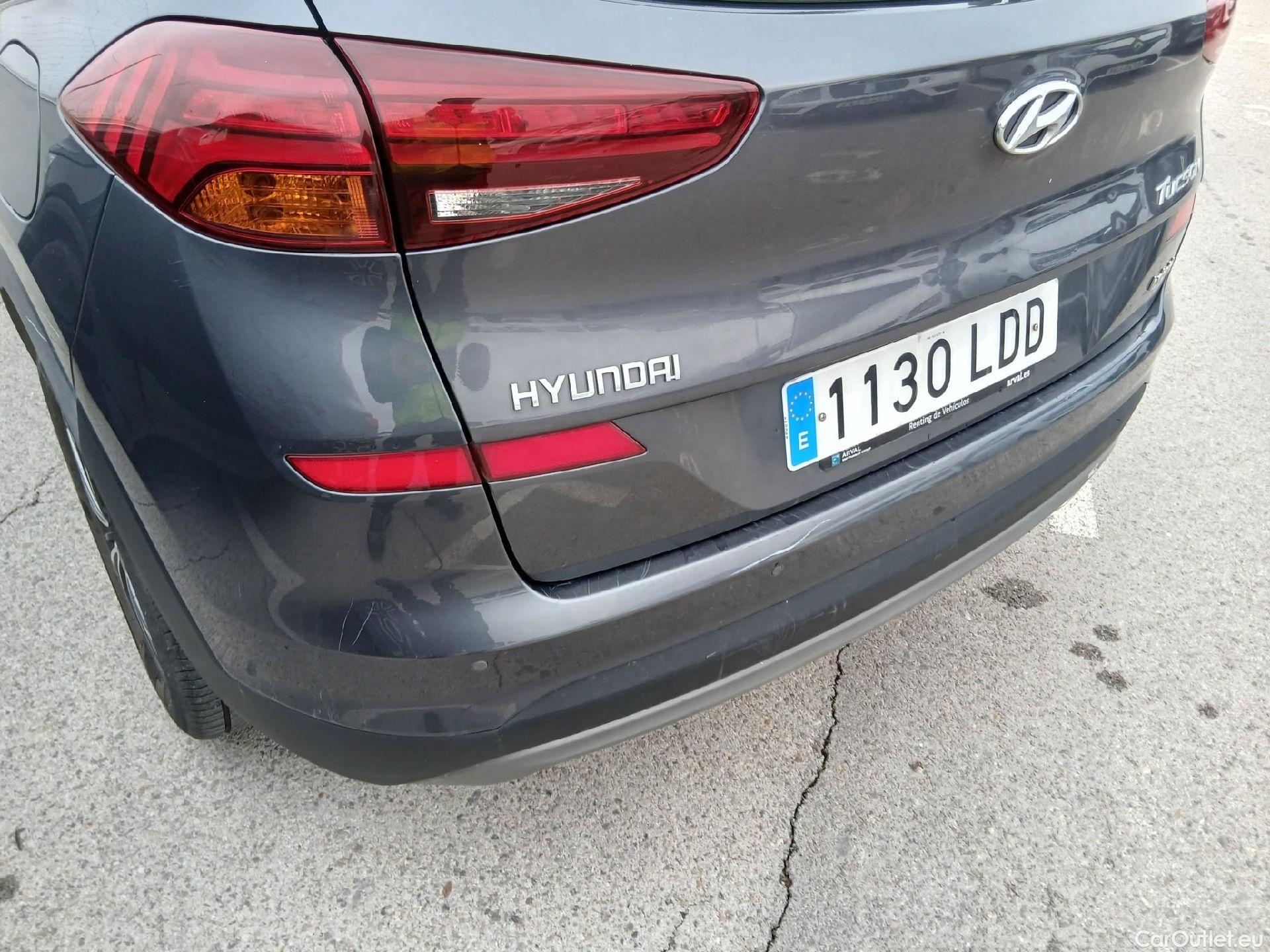  Hyundai  Tucson HYUNDAI  / 2018 / 5P / todoterreno 1.6 CRDI 85kW (116CV) 48V Tecno 4X2 #30