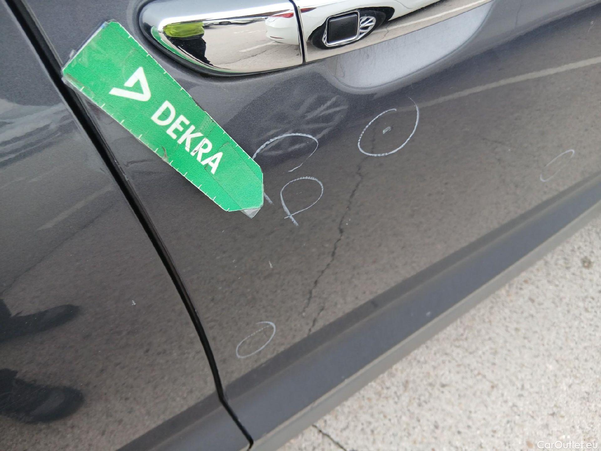  Hyundai  Tucson HYUNDAI  / 2018 / 5P / todoterreno 1.6 CRDI 85kW (116CV) 48V Tecno 4X2 #54