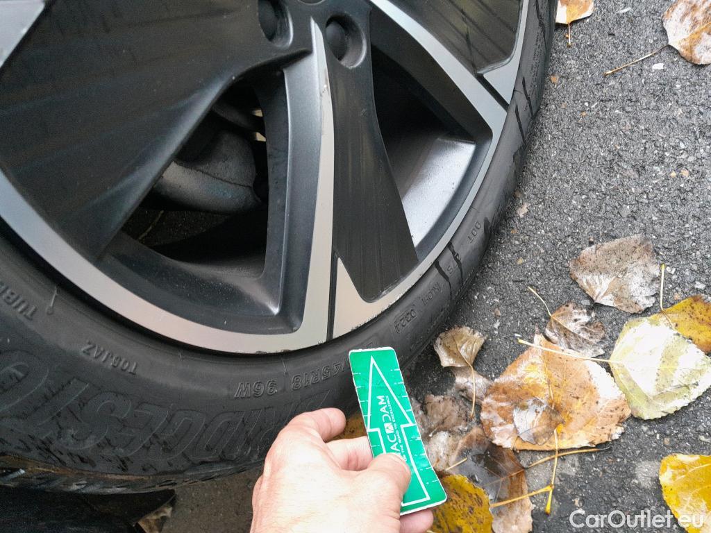  Cupra  Formentor CUPRA  / 2020 / 5P / todoterreno 1.4 e-Hybrid 150kW (204 CV) DSG #6