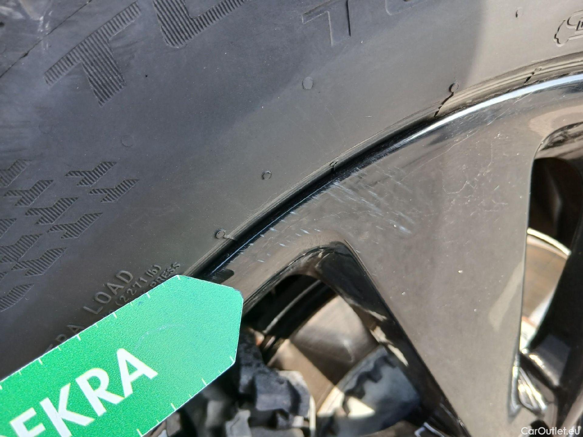  Land Rover  Discovery JAGUAR F-Pace / 2020 / 5P / todoterreno 2.0D I4 204PS AWD Auto MHEV R-Dynamic SE #23