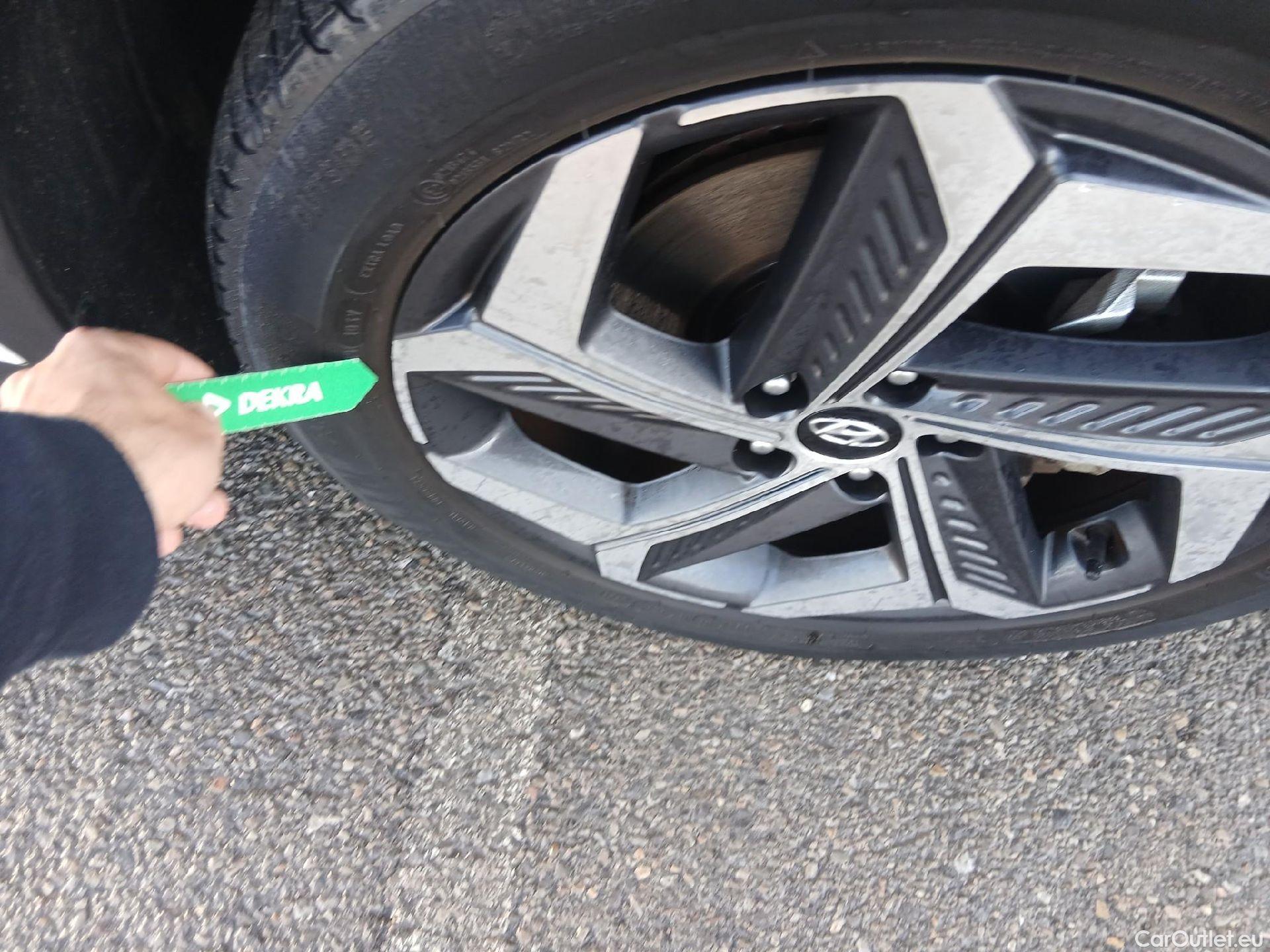  Hyundai  Tucson HYUNDAI  / 2020 / 5P / todoterreno 1.6 TGDI PHEV 195kW Style Auto 4x4 #7