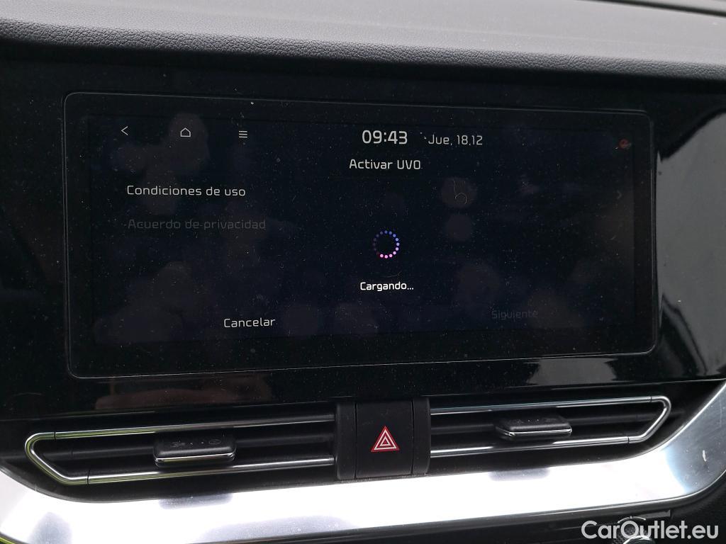  KIA  Niro KIA e- / 2016 / 5P / crossover e- 150kW (204CV) Drive (Long Range) #21