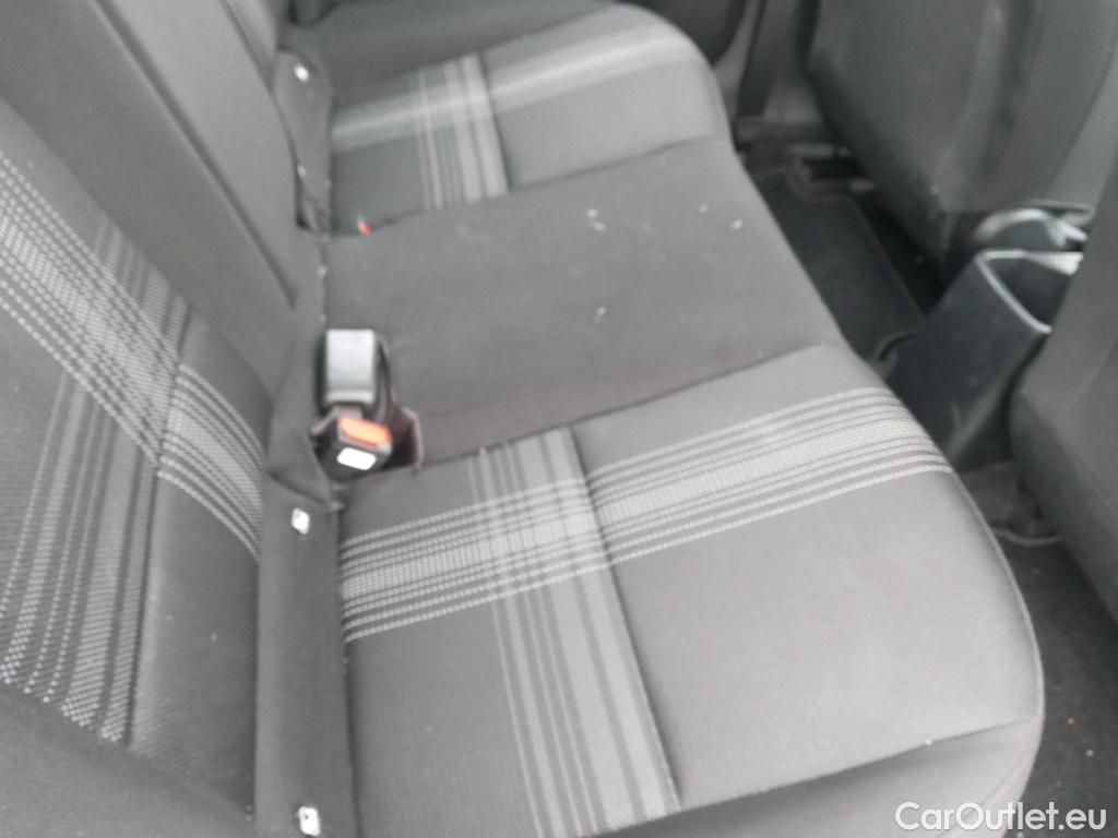  Hyundai  Bayon HYUNDAI  / 2021 / 5P / todoterreno 1.2 MPI Essence #4