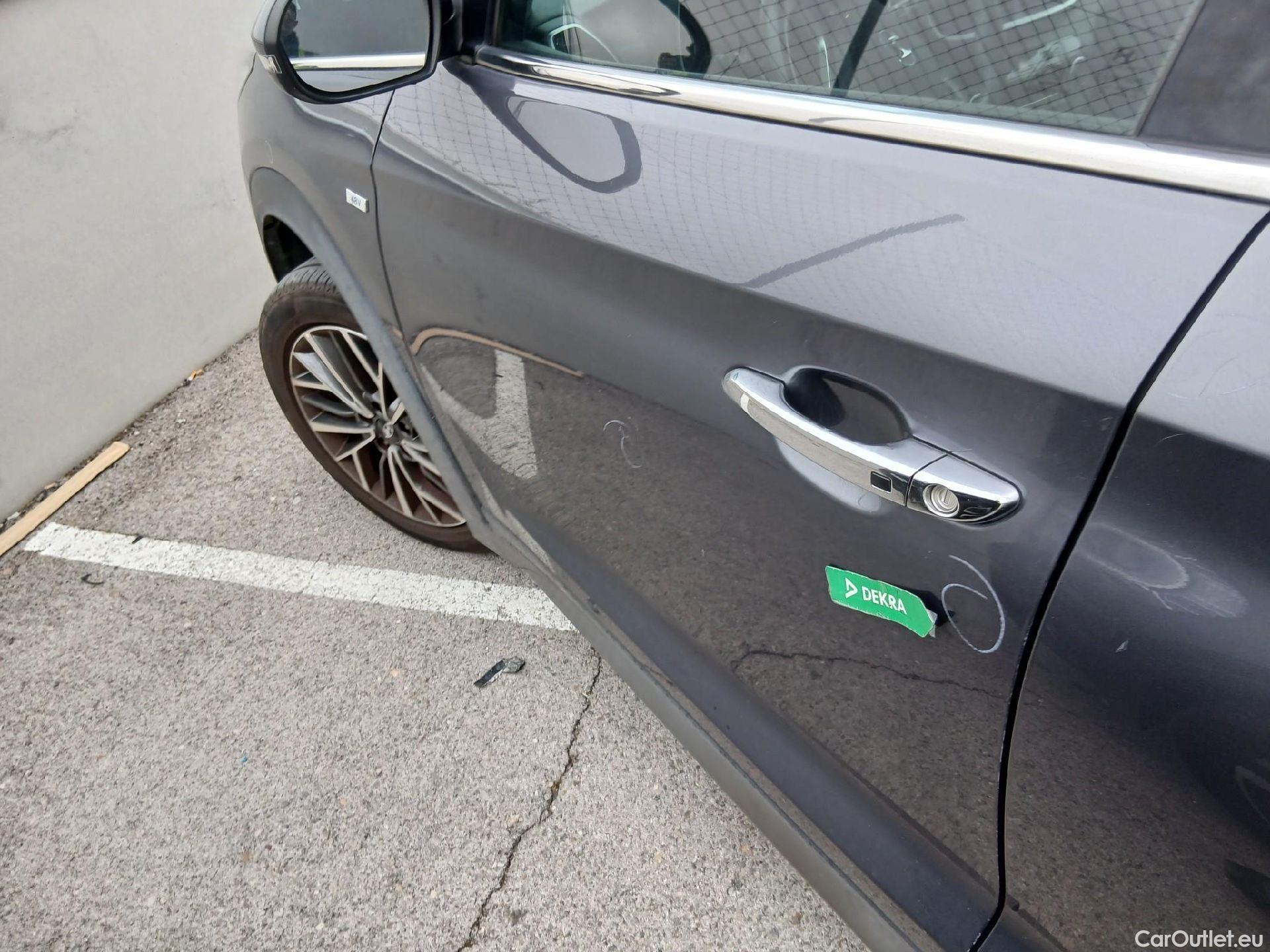  Hyundai  Tucson HYUNDAI  / 2018 / 5P / todoterreno 1.6 CRDI 85kW (116CV) 48V Tecno 4X2 #14