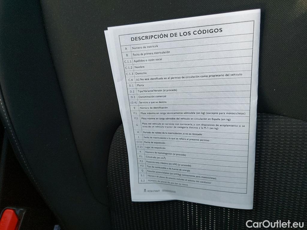  KIA  Sportage KIA  / 2022 / 5P / todoterreno 1.6 T-GDi MHEV 118kW (160CV) Drive 17